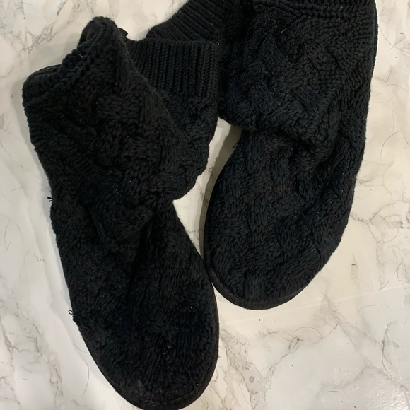 Uggs size 8 knit cardi boots - Picture 5 of 11
